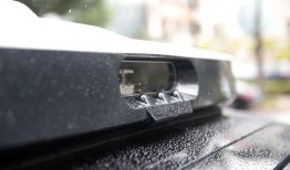 无人驾驶汽车爆料视频,无人驾驶汽车首次曝光，颠覆传统驾驶体验